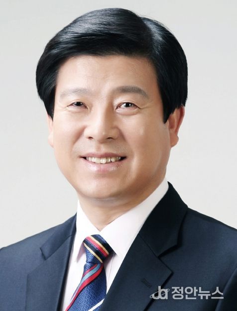 박범인 금산군수