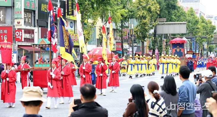 ‘2025 조선왕조 태조어진 봉안의례’ 재현