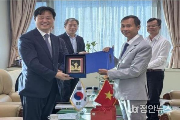 상수도사업본부장 예방(10.20.(월))