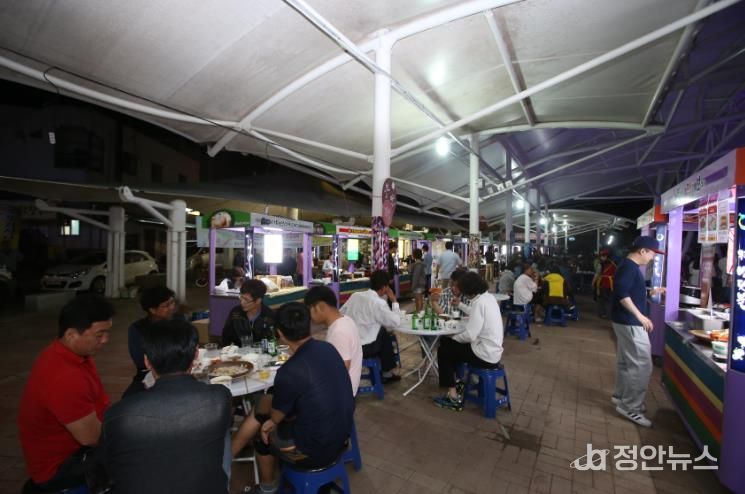 무주반딧불시장, “야시장 보러 오세요!”