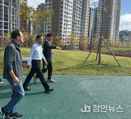 황효진 부시장, 공원현황 점검하고 시민과 현장 소통