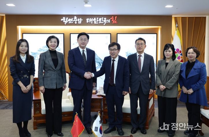 전형식 부지사, 31일 산이 부성장 일행 접견