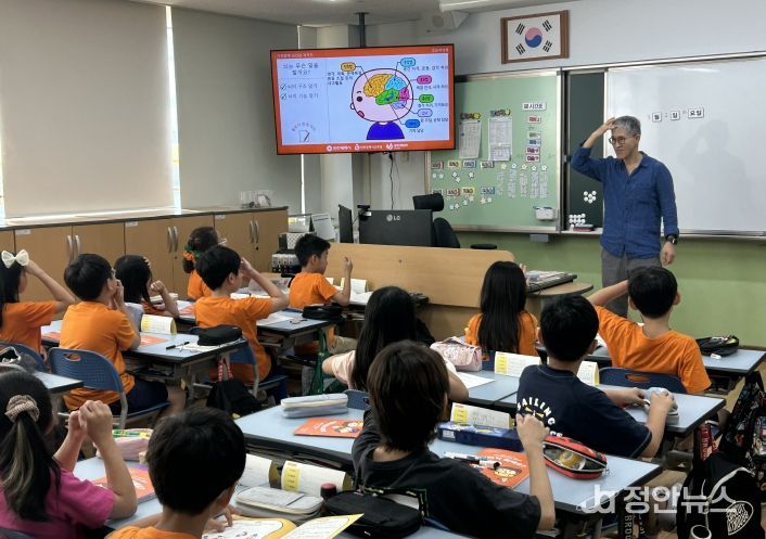 연수구, 인천신정초등학교 ‘치매극복 선도학교’ 지정