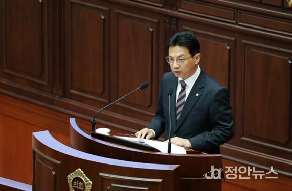 부산시의회 박중묵 의원 ‘부산시 신발산업 육성 및 지원에 관한 조례 일부개정조례안’ 상임위 통과!