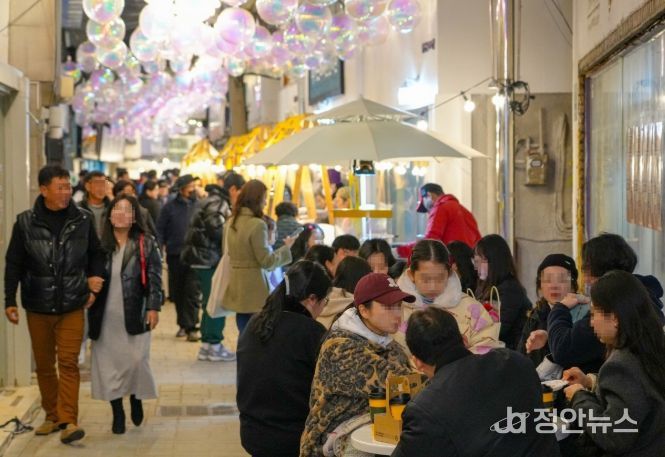 ,‘2025 오행당 삼끼파티’ 힙한 골목으로 열광시키다