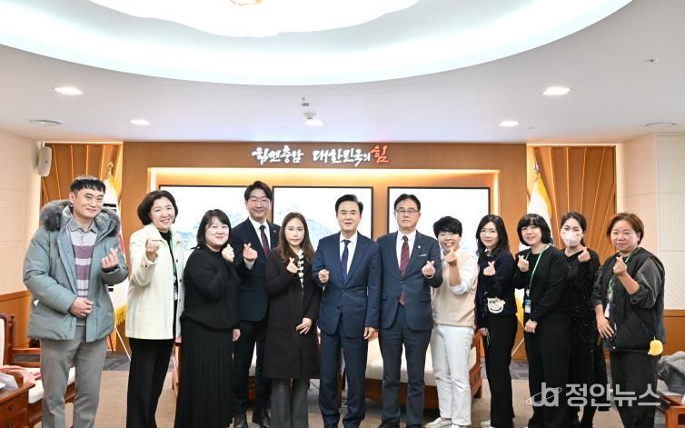 김태흠 지사, 학부모 간담회 통해 “시내·통학버스 조기 투입” 지시