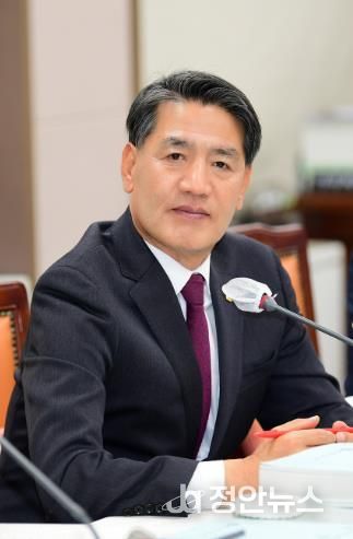 이영수 경상남도의원,