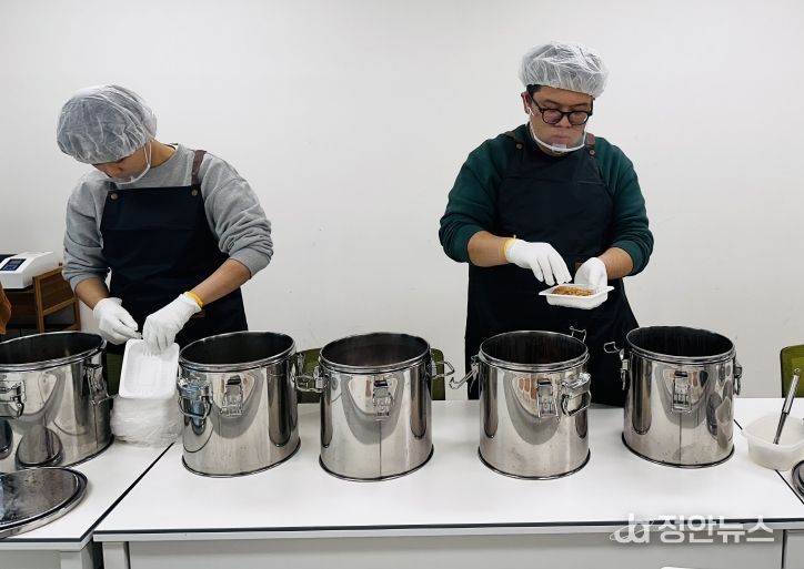 남동구, 예비식 활용 반찬 기부 정기 운영 시작…취약계층 20가구 지원