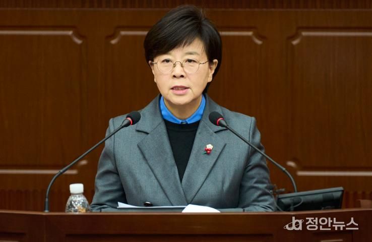 대전 서구의회, 손도선·최미자 의원 '고령자 등 교통약자를 위한 보행신호 자동연장시스템 도입 건의안' 채택