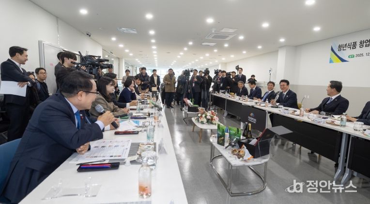 청년이 돌아오는 식품도시 익산, 총리가 직접 확인