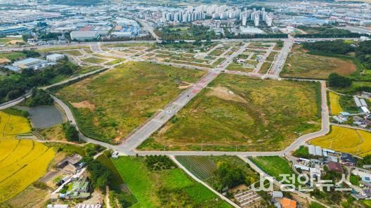 완주군, 완주테크노밸리 제2산단 28필지 분양 공고