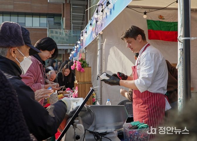 성북에서 만나는 유럽, 제14회 유러피언 크리스마스 마켓 성료
