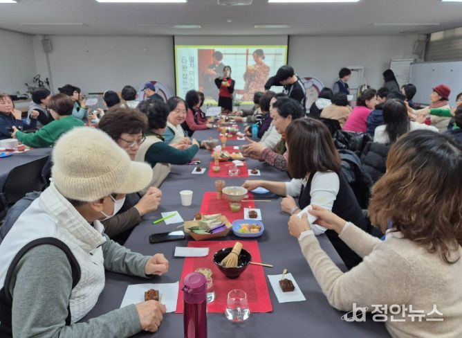 ‘자원봉사 배움 대학 연합평가회’ 진행