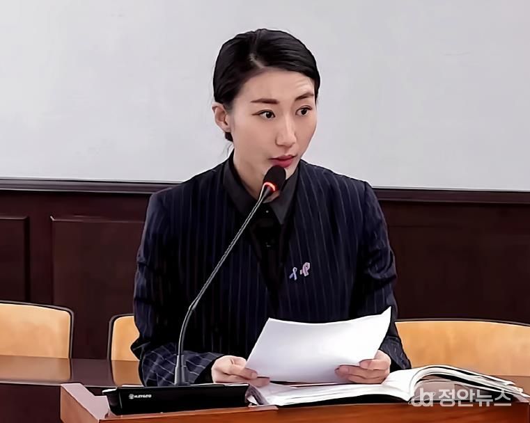 부천시의회 윤단비 의원, '악성 유튜버' 겨냥 첫 지방 조례 제정 부천시 공공장소 촬영 기준 마련