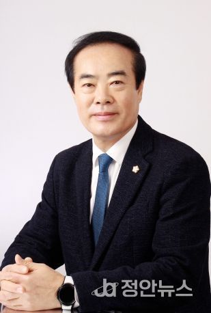 홍기월 의원(더불어민주당, 동구1)