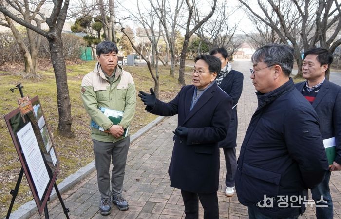 강기정 광주광역시장, 우치동물원 ‘판다 입식’ 현장점검