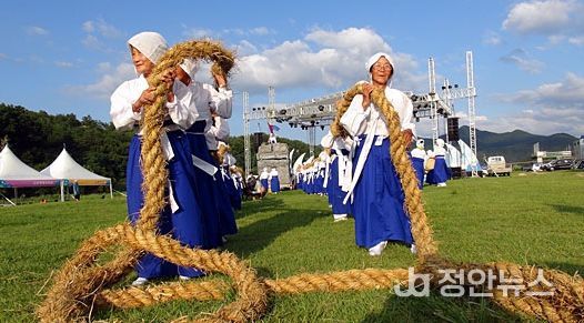 ‘금산 농바우끄시기’ 시연 모습