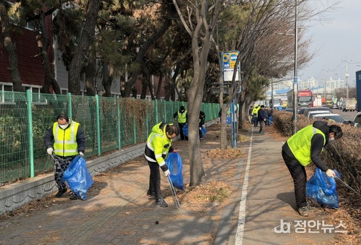 설맞이 신흥동3가 민관 합동 환경정비