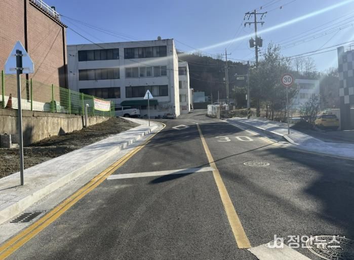 온양 소로 2-86호(장미아파트 앞) 개통 모습