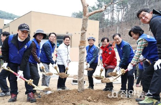 바르게살기운동 경상남도협의회 나무심기 행사